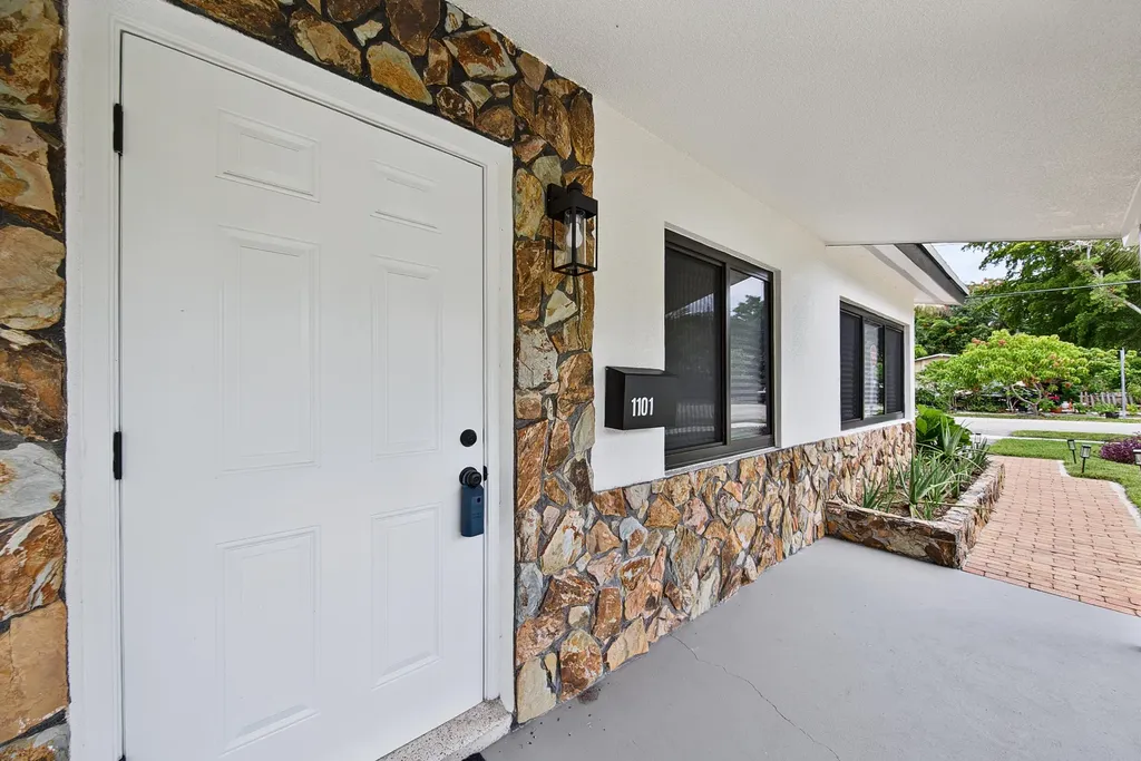 1101 SW 19th Avenue Fort Lauderdale FL 33312