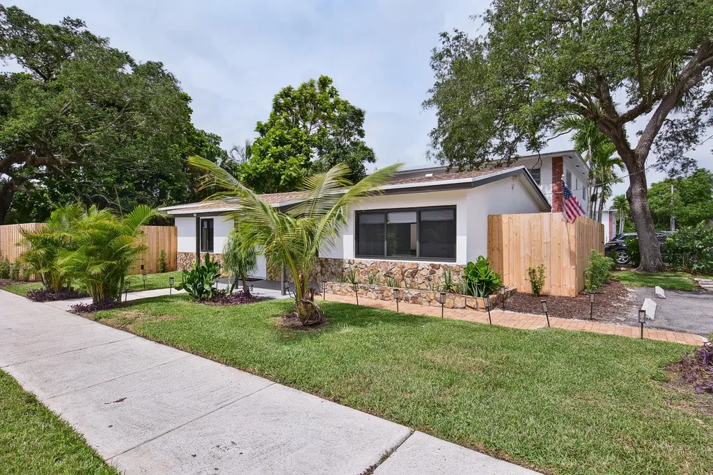 1101 SW 19th Avenue Fort Lauderdale FL 33312