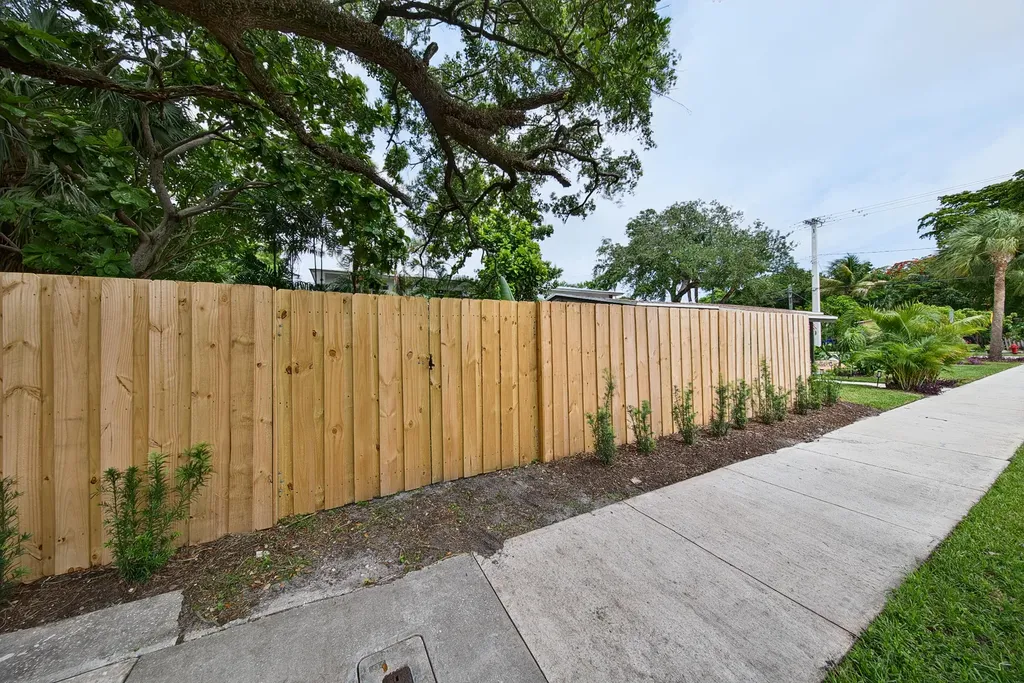 1101 SW 19th Avenue Fort Lauderdale FL 33312