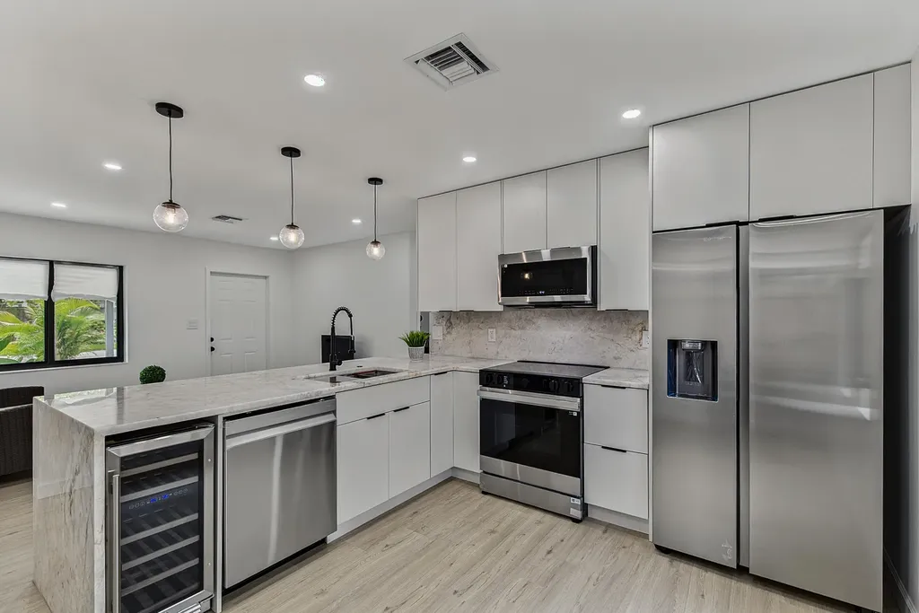 1101 SW 19th Avenue Fort Lauderdale FL 33312