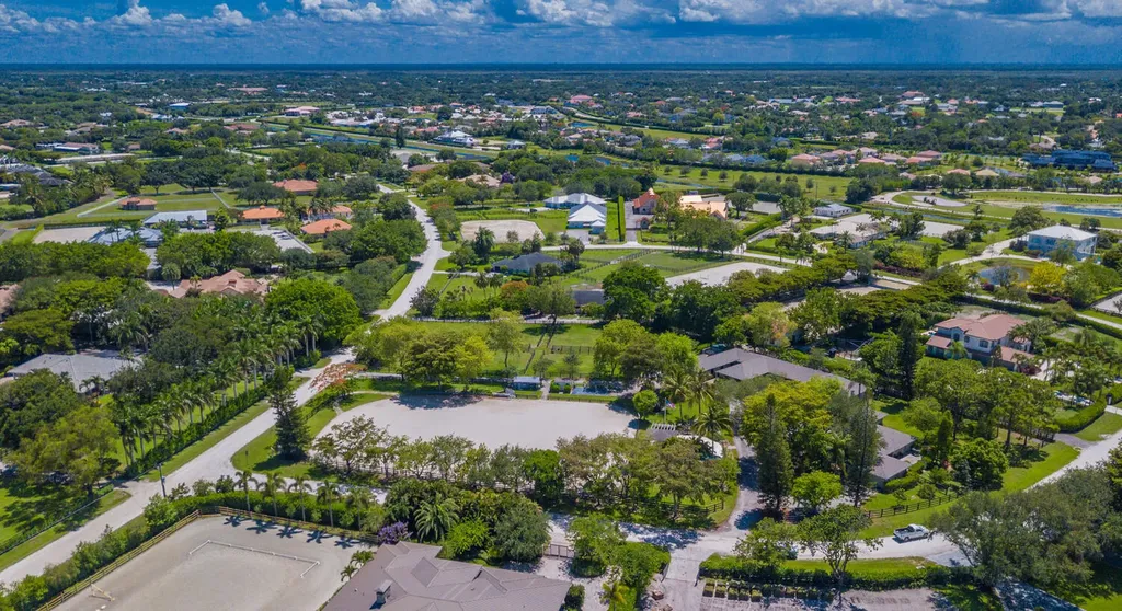2040 Appaloosa Trail Wellington FL 33414