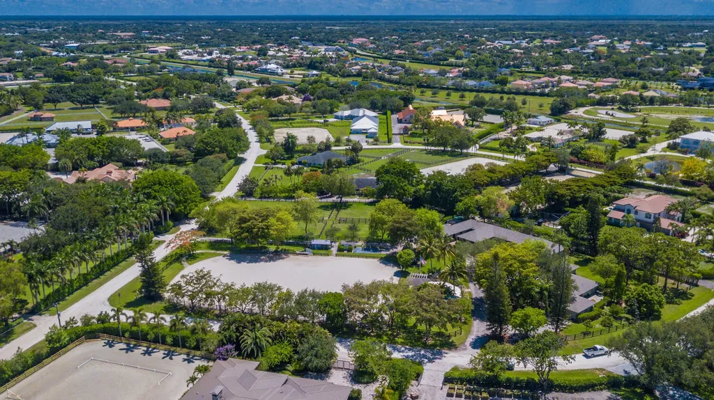 2040 Appaloosa Trail Wellington FL 33414