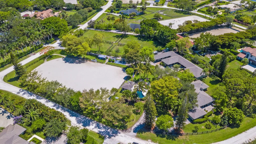 2040 Appaloosa Trail Wellington FL 33414