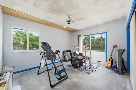 251 NW 104th Avenue Coral Springs FL 33071