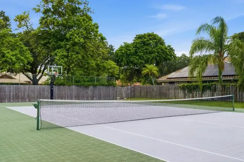 251 NW 104th Avenue Coral Springs FL 33071