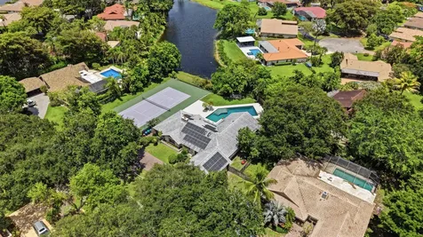 251 NW 104th Avenue Coral Springs FL 33071