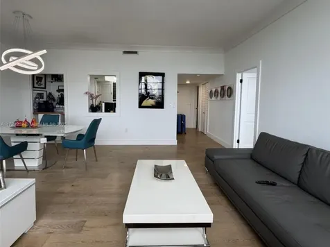 11930 N Bayshore Drive North Miami FL 33181
