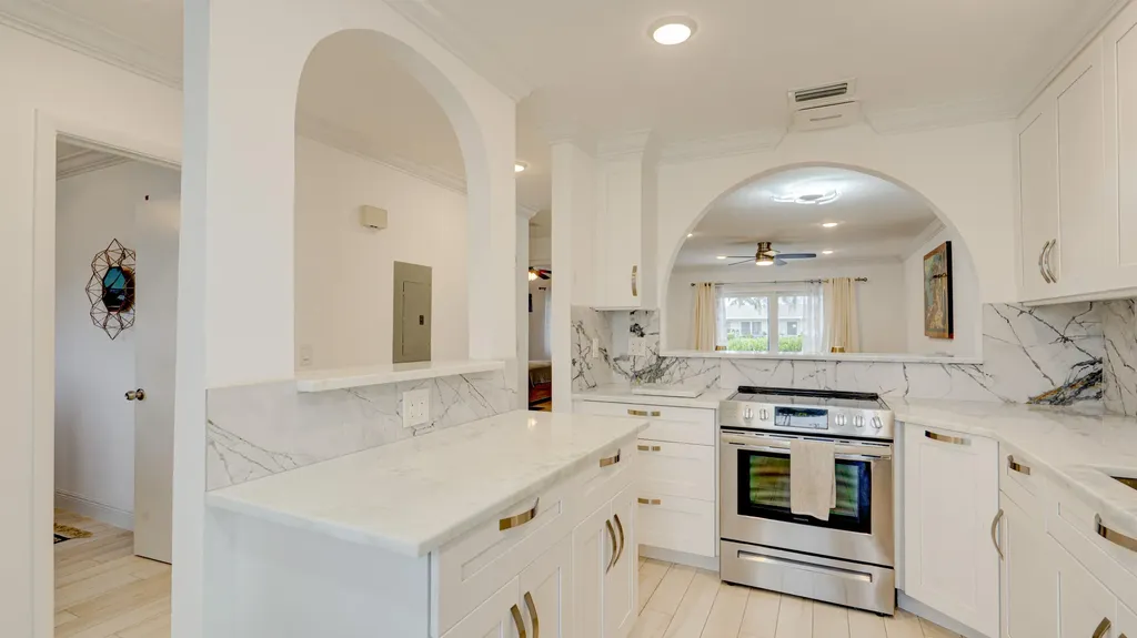 8638 Bella Vista Drive Boca Raton FL 33433