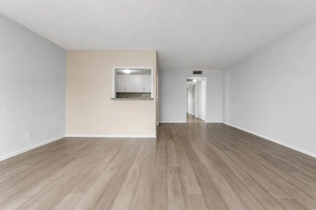 297 Dorset H Boca Raton FL 33434