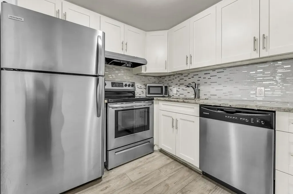 297 Dorset H Boca Raton FL 33434