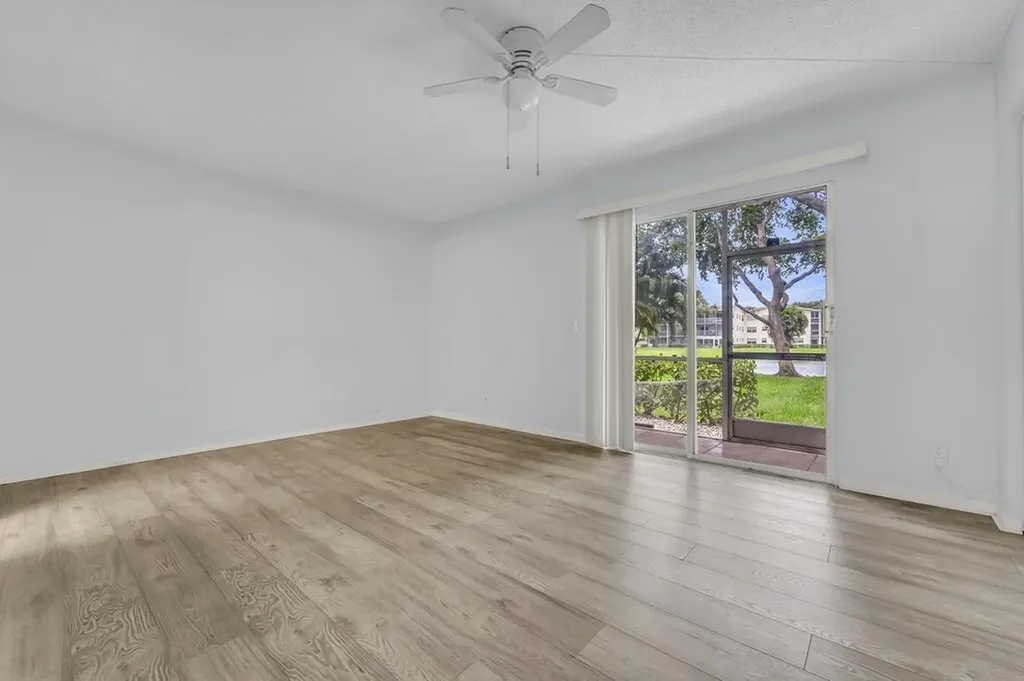 297 Dorset H Boca Raton FL 33434