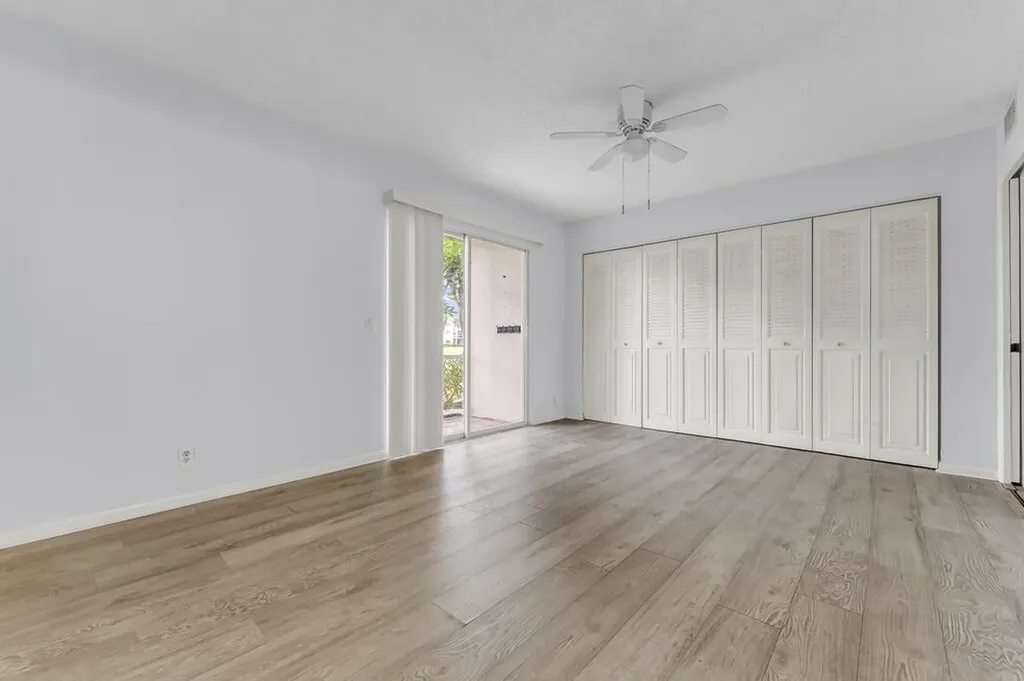 297 Dorset H Boca Raton FL 33434