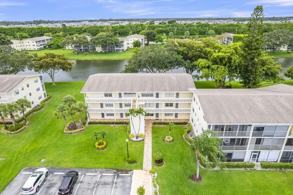 297 Dorset H Boca Raton FL 33434