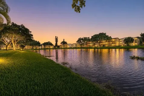 297 Dorset H Boca Raton FL 33434