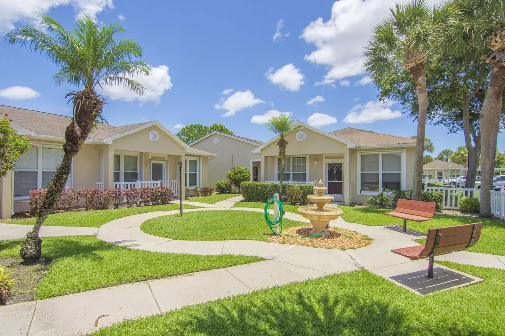 567 NW San Remo Circle Port St Lucie FL 34986