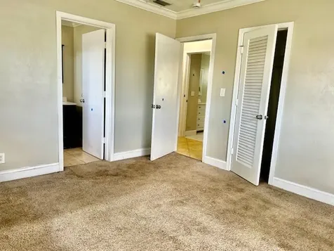 1912 NW 38th Street Oakland Park FL 33309