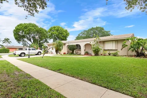 6241 SW 14th Street Plantation FL 33317