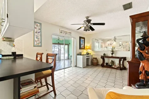 6241 SW 14th Street Plantation FL 33317