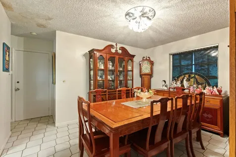 6241 SW 14th Street Plantation FL 33317