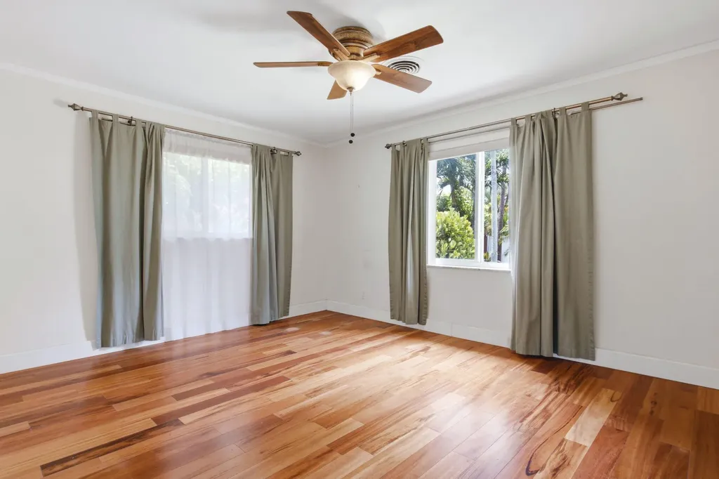 1745 NE 36th Street Oakland Park FL 33334