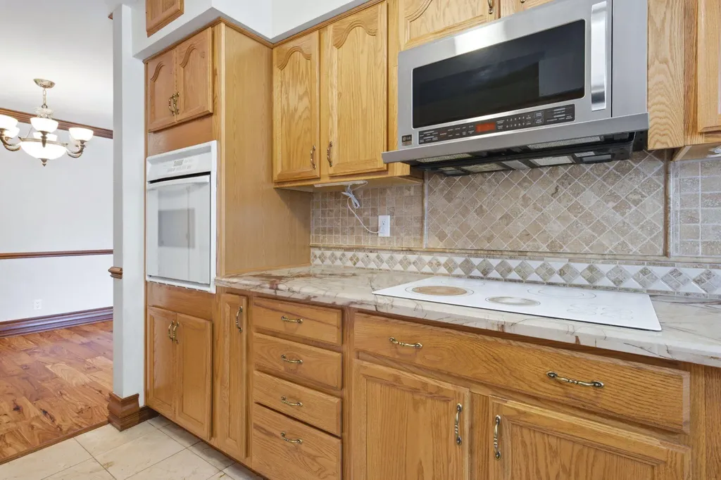 1745 NE 36th Street Oakland Park FL 33334