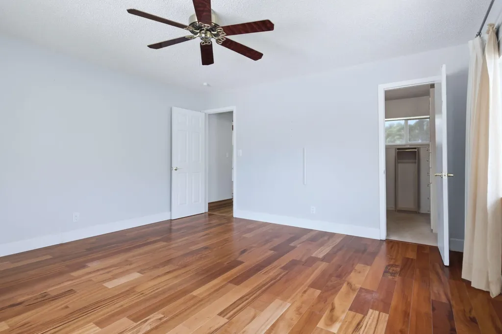 1745 NE 36th Street Oakland Park FL 33334