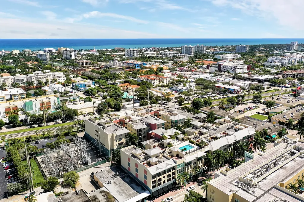 235 NE 1st Street Delray Beach FL 33444