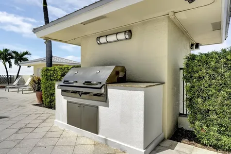235 NE 1st Street Delray Beach FL 33444