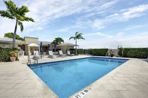 235 NE 1st Street Delray Beach FL 33444