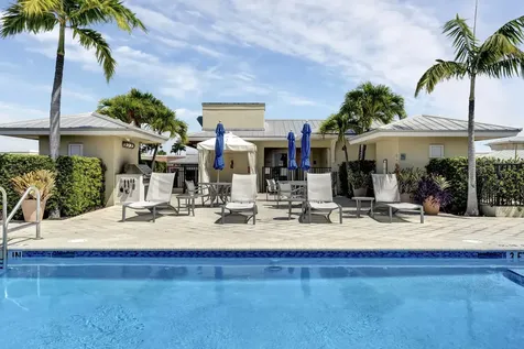 235 NE 1st Street Delray Beach FL 33444