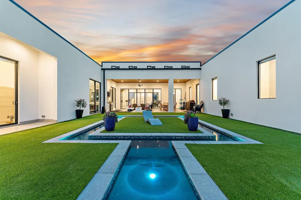 Hobe Sound FL, 9741 SE Gomez Avenue