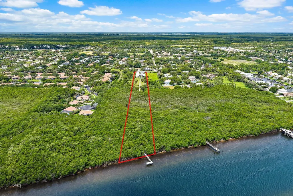 9741 SE Gomez Avenue Hobe Sound FL 33455