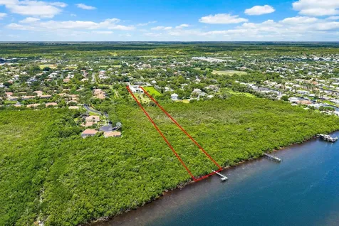 9741 SE Gomez Avenue Hobe Sound FL 33455