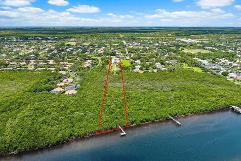 9741 SE Gomez Avenue Hobe Sound FL 33455