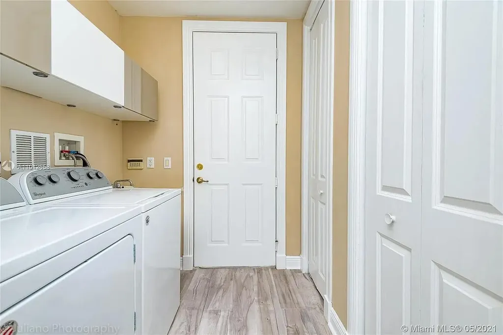 7551 Old Thyme Court Parkland FL 33076