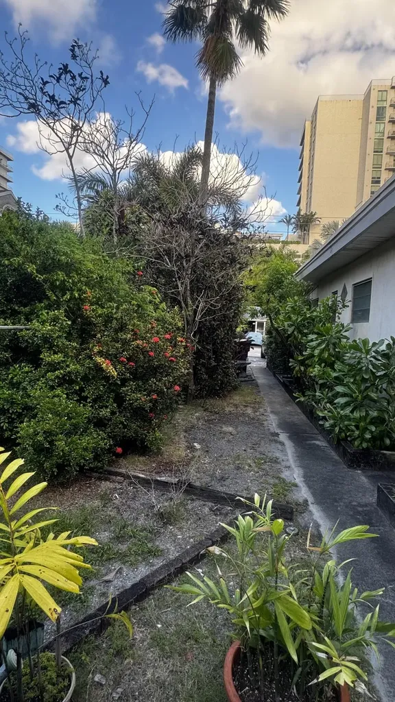 717 NE 5th Avenue Fort Lauderdale FL 33304