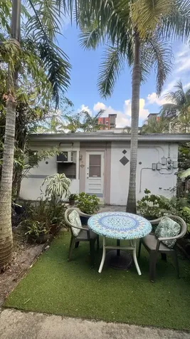 717 NE 5th Avenue Fort Lauderdale FL 33304