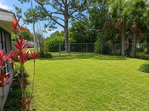 2411 SE Morningside Boulevard Port St Lucie FL 34952