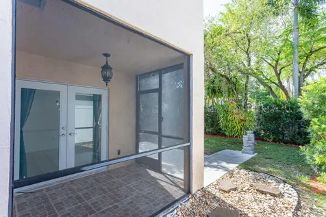 9812 NW 2nd Court Plantation FL 33324