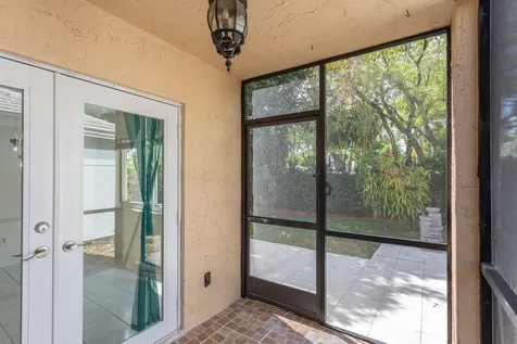 9812 NW 2nd Court Plantation FL 33324