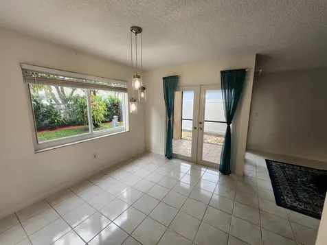 9812 NW 2nd Court Plantation FL 33324