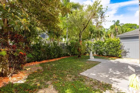 9812 NW 2nd Court Plantation FL 33324