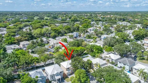 9812 NW 2nd Court Plantation FL 33324
