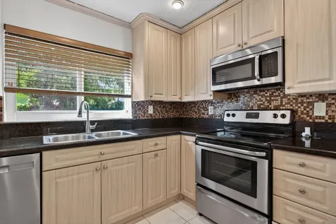 9812 NW 2nd Court Plantation FL 33324