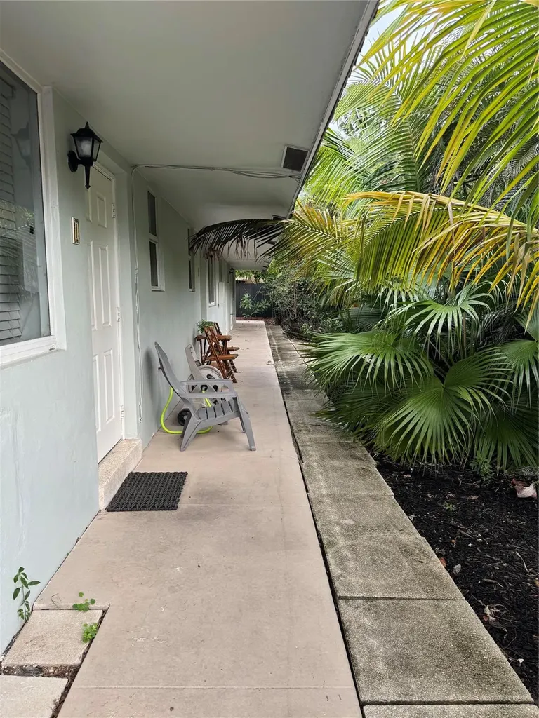 1620 NE 20th Avenue Fort Lauderdale FL 33305