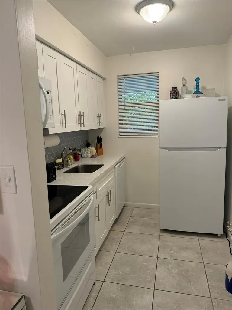 1620 NE 20th Avenue Fort Lauderdale FL 33305