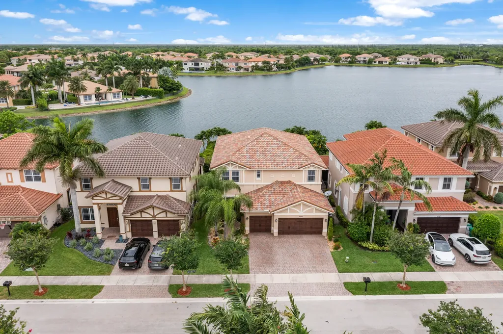 10151 Lake Vista Court Parkland FL 33076