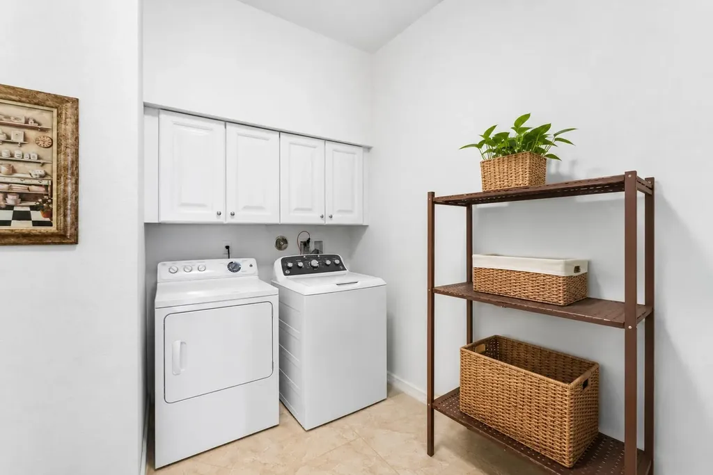 10151 Lake Vista Court Parkland FL 33076