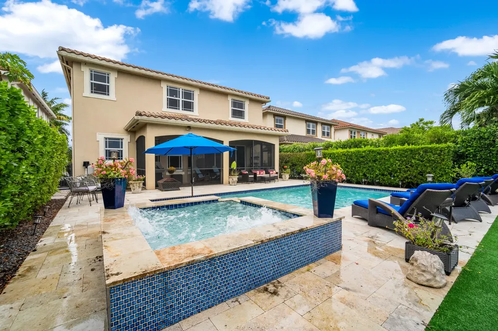 10151 Lake Vista Court Parkland FL 33076