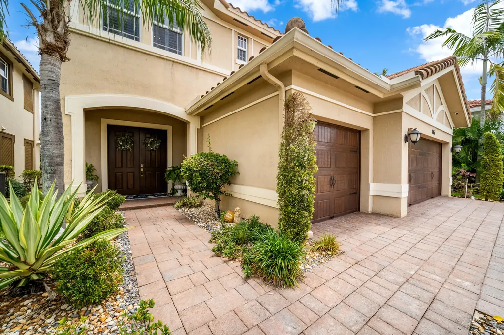 10151 Lake Vista Court Parkland FL 33076